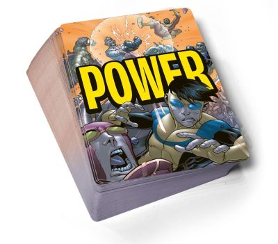 Invincible Power Cards med superhjältar i dynamisk serietidningsstil.